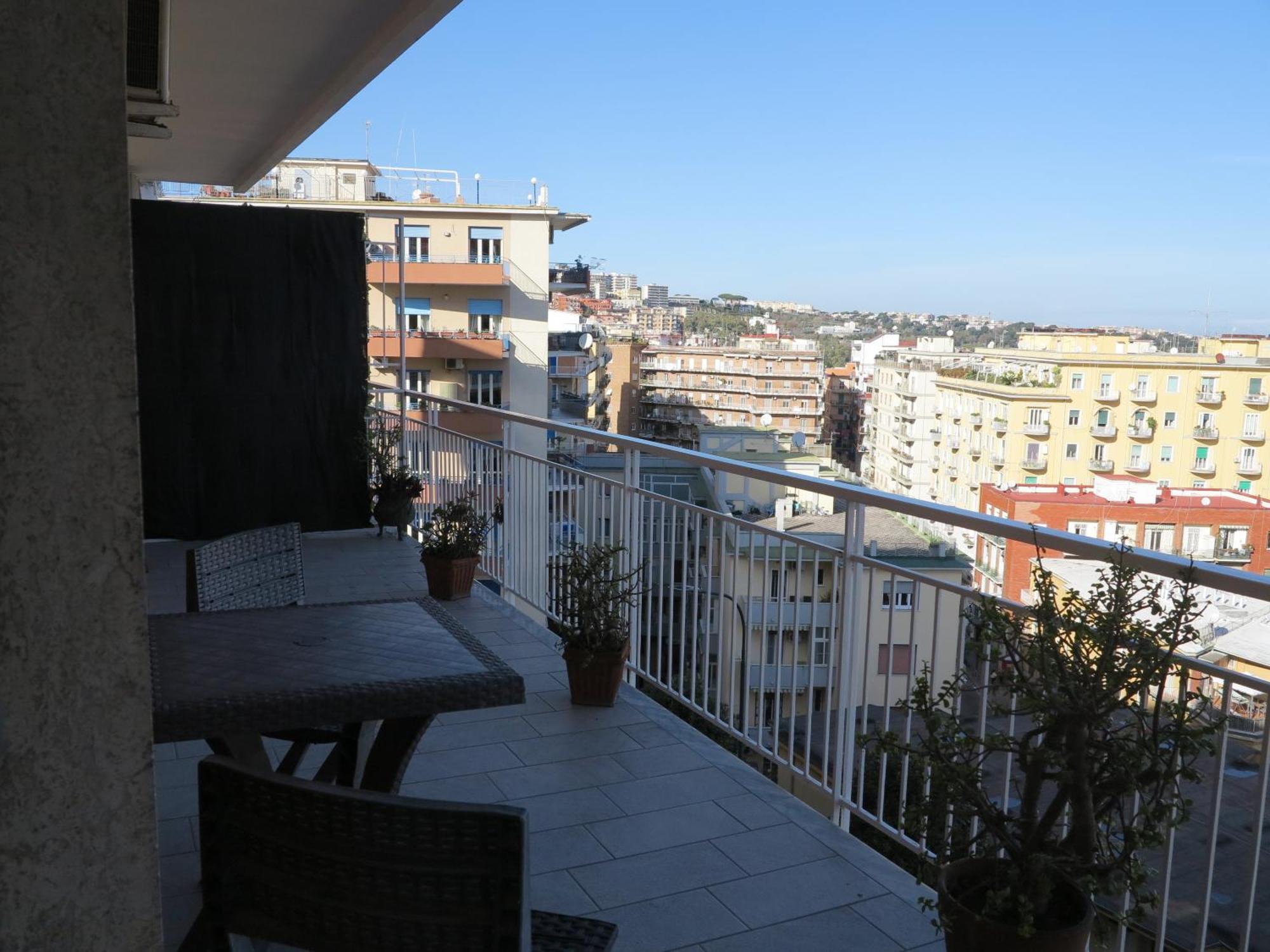 Pretty Panoramic Apartment - Half Way Center-Vomero District Napels Buitenkant foto