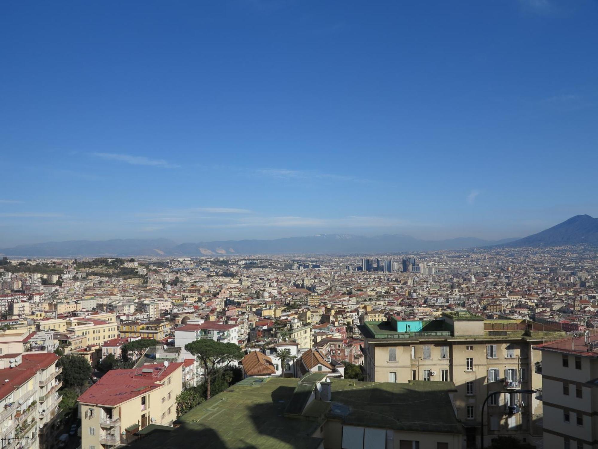 Pretty Panoramic Apartment - Half Way Center-Vomero District Napels Buitenkant foto